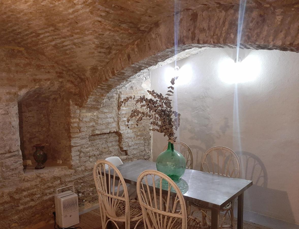 Downtown Loft In A 16Th Century Convent Apartment Seville Exterior photo